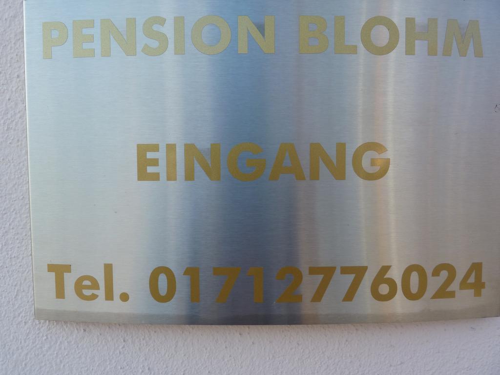 Cafe Und Pension Blohm Greifswald Extérieur photo
